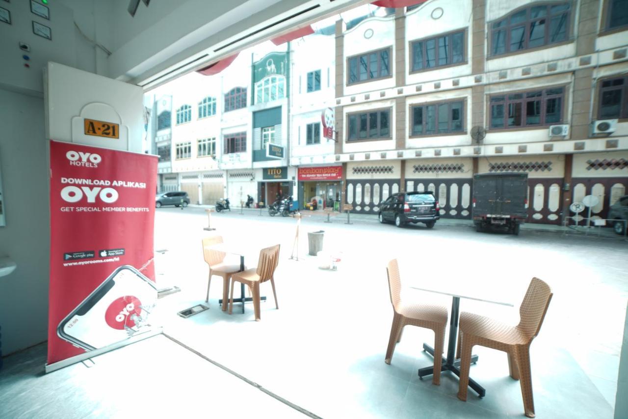 Oyo 90830 Multatuli Guest House 메단 외부 사진