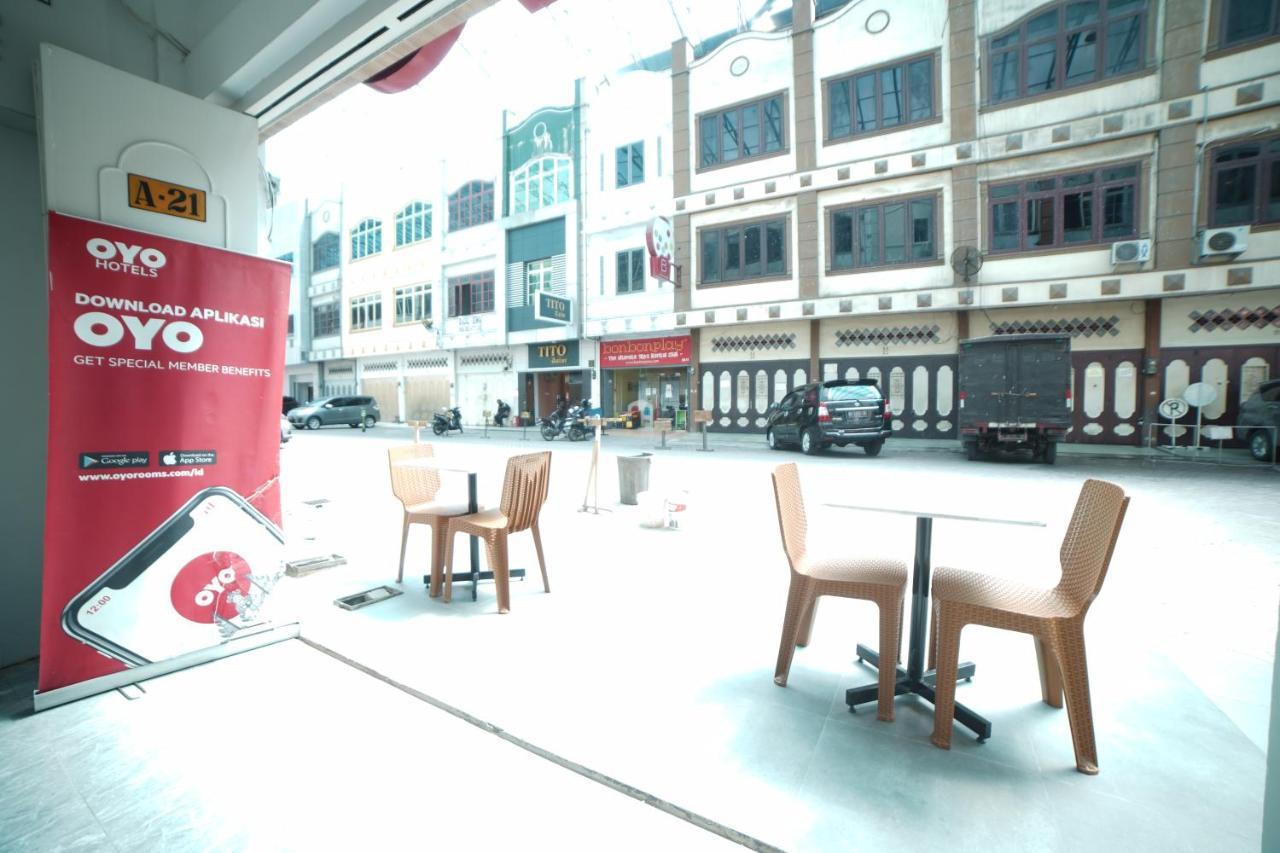 Oyo 90830 Multatuli Guest House 메단 외부 사진